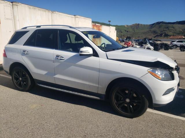 4JGDA5HB3FA578867 - 2015 MERCEDES-BENZ ML 350 4MATIC WHITE photo 4