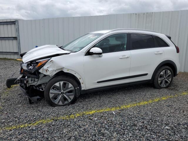 KNDCC3LG7N5161017 - 2022 KIA NIRO S WHITE photo 1