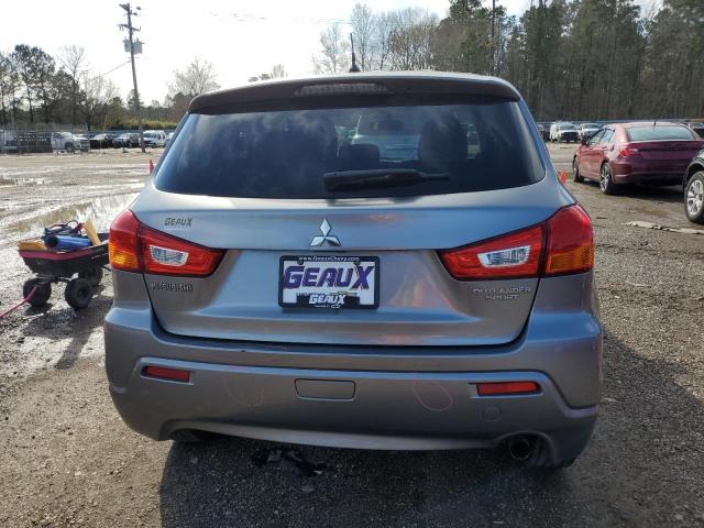 JA4AP3AU8BZ024722 - 2011 MITSUBISHI OUTLANDER ES GRAY photo 6