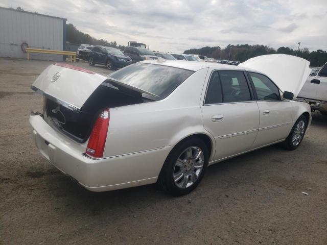 1G6KP5ES3BU141557 - 2011 CADILLAC DTS PLATINUM WHITE photo 3