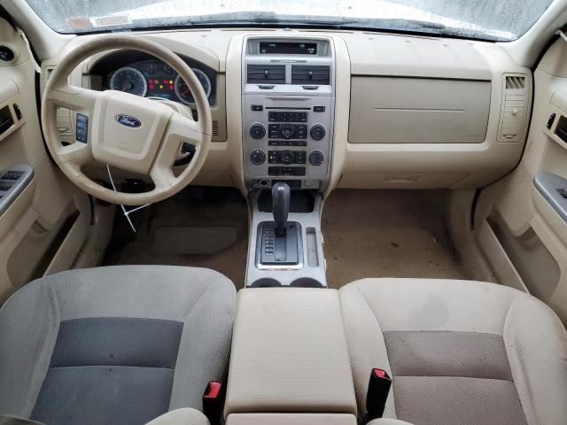 1FMCU93128KB28200 - 2008 FORD ESCAPE XLT WHITE photo 8