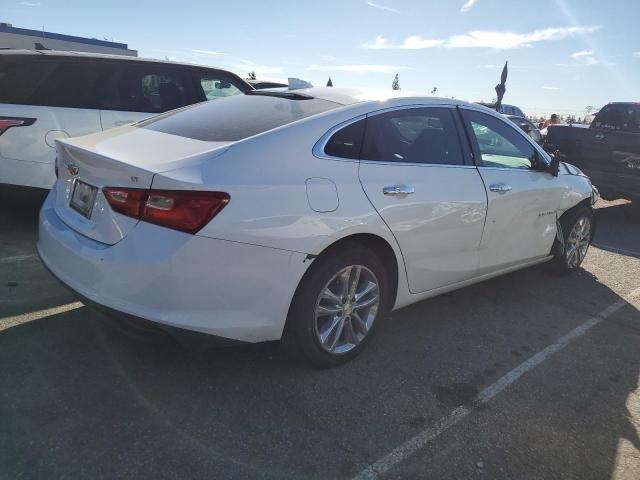 1G1ZD5ST3JF143645 - 2018 CHEVROLET MALIBU LT WHITE photo 3