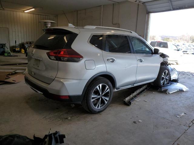 JN8AT2MT2JW463434 - 2018 NISSAN ROGUE S SILVER photo 3