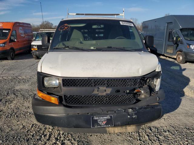 1GCWGFBA6E1105593 - 2014 CHEVROLET EXPRESS 15 WHITE photo 5