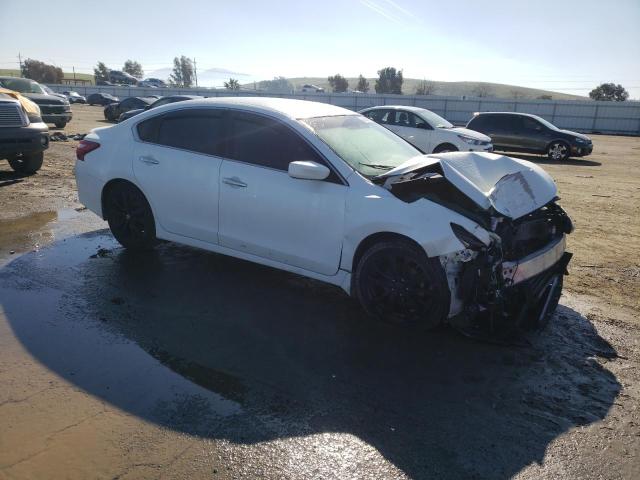 1N4AL3AP4JC151583 - 2018 NISSAN ALTIMA 2.5 WHITE photo 4