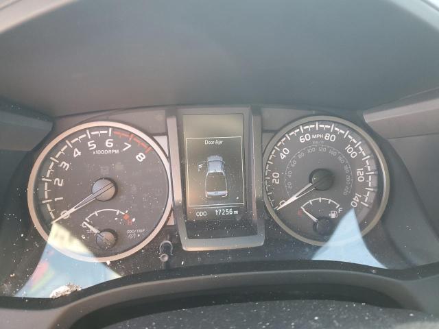 3TMCZ5AN2NM486146 - 2022 TOYOTA TACOMA DOUBLE CAB 银色 照片 9