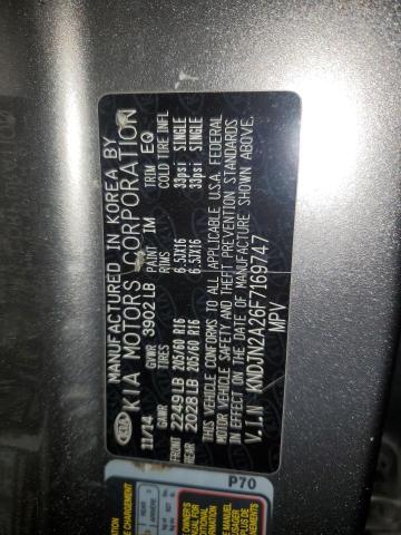 KNDJN2A26F7169747 - 2015 KIA SOUL GRAY photo 12