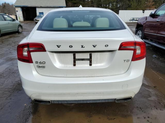 YV126MFBXF2302765 - 2015 VOLVO S60 PREMIER WHITE photo 6