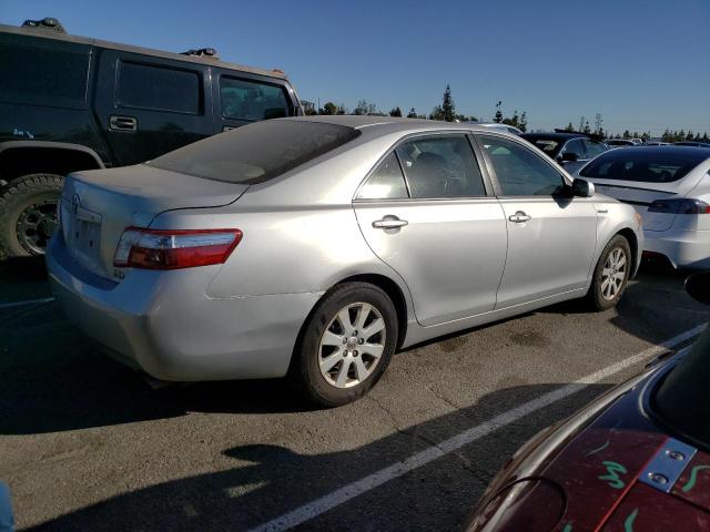 JTNBB46K873010704 - 2007 TOYOTA CAMRY HYBRID SILVER photo 3