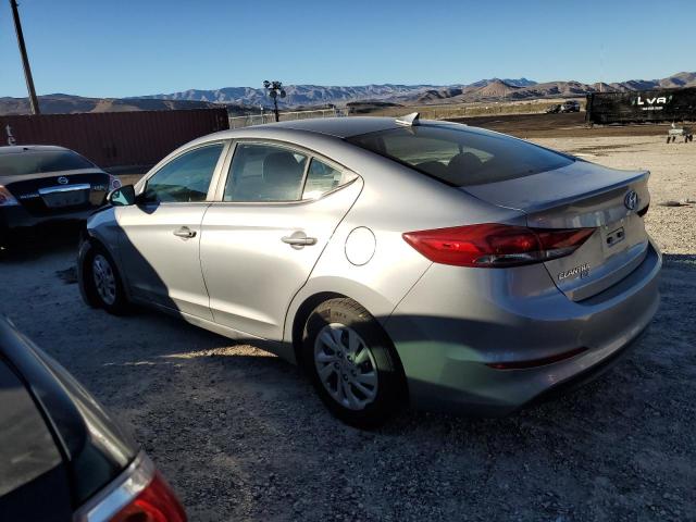 5NPD74LF8HH147993 - 2017 HYUNDAI ELANTRA SE GRAY photo 2