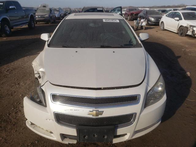 1G1ZD5E18BF280043 - 2011 CHEVROLET MALIBU 2LT WHITE photo 5