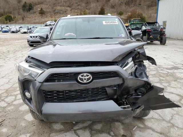 JTEBU5JR0H5471731 - 2017 TOYOTA 4RUNNER SR5/SR5 PREMIUM GRAY photo 5