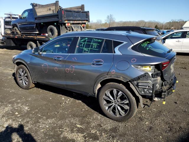 SJKCH5CR5HA017585 - 2017 INFINITI QX30 BASE رمادي صورة 2