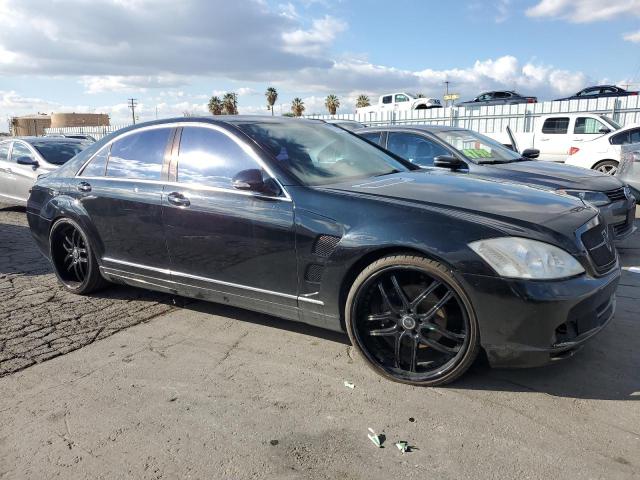 WDDNG71X87A051178 - 2007 MERCEDES-BENZ S 550 BLACK photo 4