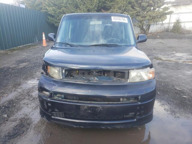 JTLKT324140155359 - 2004 TOYOTA SCION XB BLUE photo 5