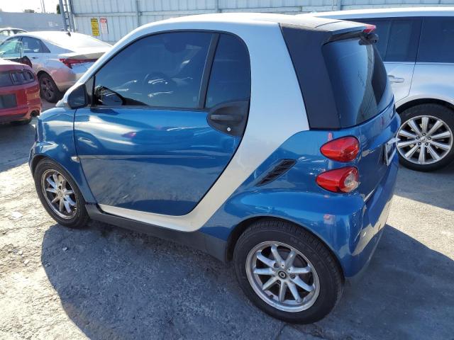 WMEEJ31X39K277860 - 2009 SMART FORTWO PUR TWO TONE photo 2