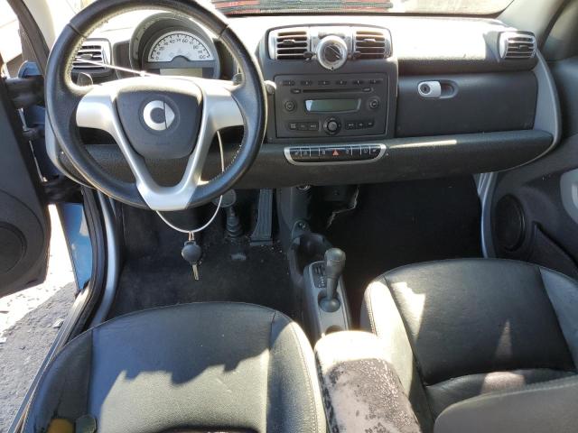 WMEEJ31X39K277860 - 2009 SMART FORTWO PUR TWO TONE photo 8