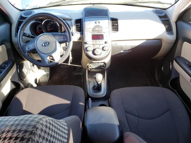 KNDJT2A26B7277415 - 2011 KIA SOUL + SILVER photo 8