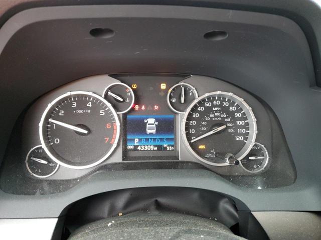 5TFRM5F16HX113995 - 2017 TOYOTA TUNDRA DOUBLE CAB SR/SR5 SILVER photo 9