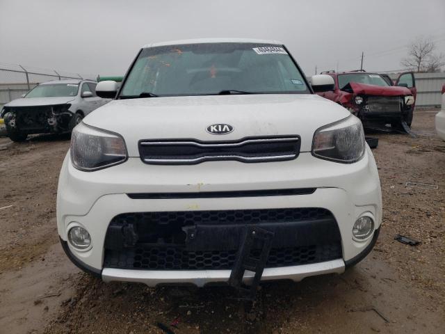 KNDJP3A54J7534428 - 2018 KIA SOUL + WHITE photo 5