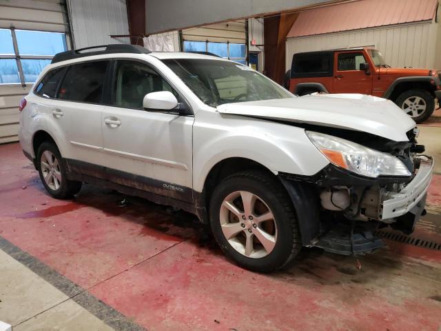 4S4BRDKC7D2246689 - 2013 SUBARU OUTBACK 3.6R LIMITED WHITE photo 4