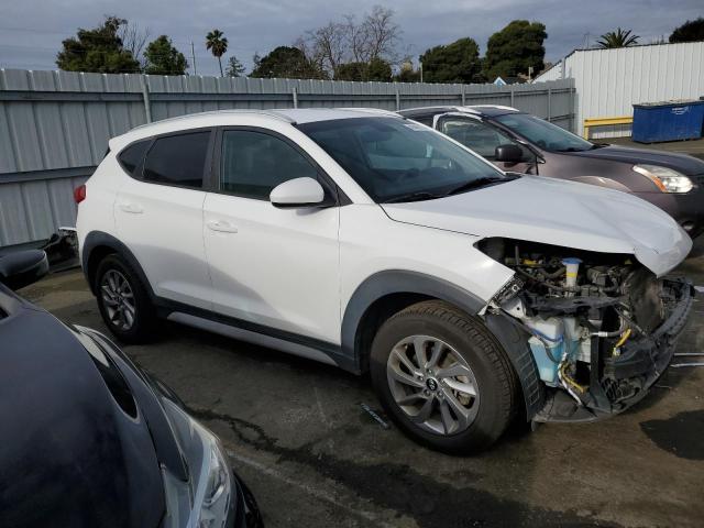 KM8J33A44JU723015 - 2018 HYUNDAI TUCSON SEL WHITE photo 4