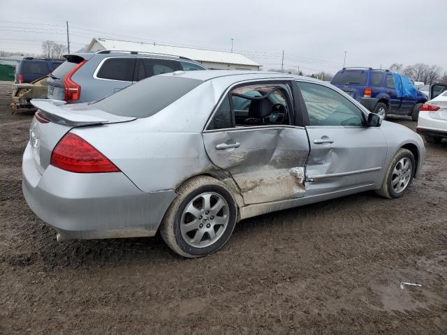 1HGCM66587A086073 - 2007 HONDA ACCORD EX SILVER photo 3