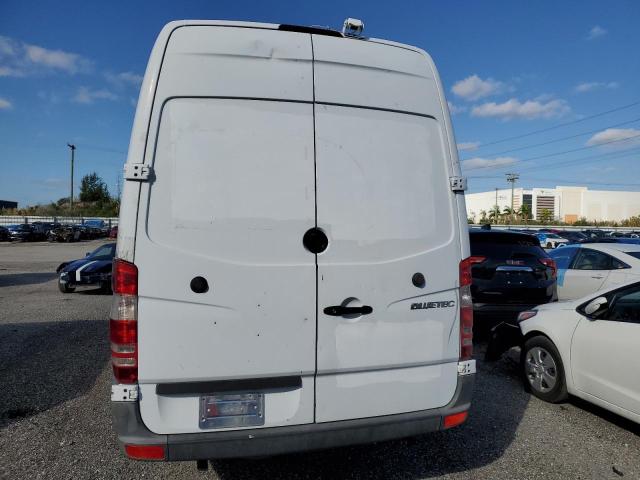 WD3PE8CB9C5676900 - 2012 MERCEDES-BENZ SPRINTER 2500 WHITE photo 6