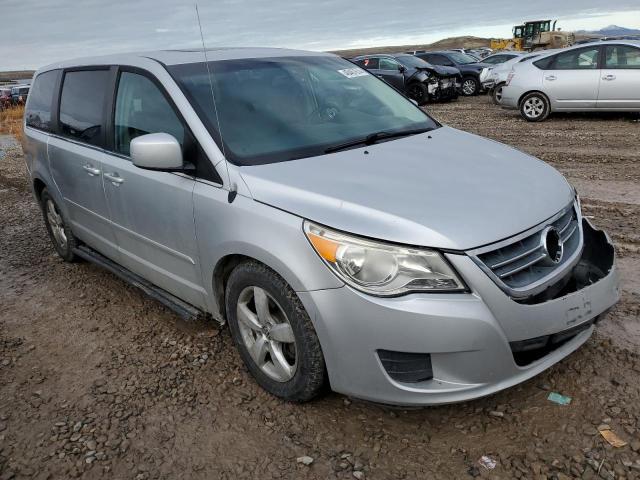 2V4RW5DX5AR199442 - 2010 VOLKSWAGEN ROUTAN SEL SILVER photo 4