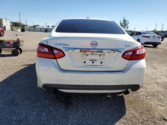 1N4AL3AP6HC189973 - 2017 NISSAN ALTIMA WHITE photo 6