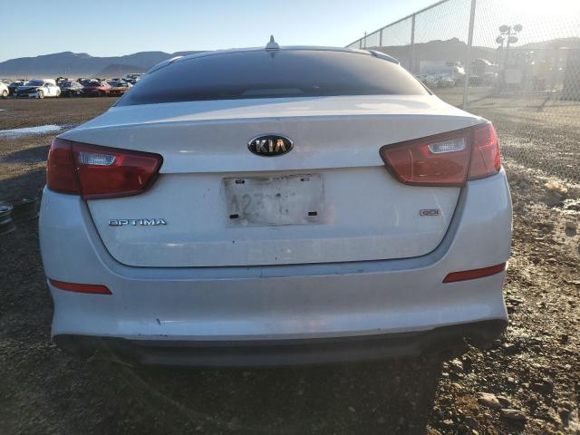 KNAGM4A79F5656261 - 2015 KIA OPTIMA LX WHITE photo 6