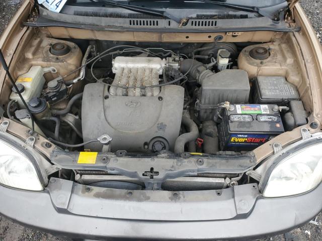 KM8SC83D61U013175 - 2001 HYUNDAI SANTA FE GLS GOLD photo 11