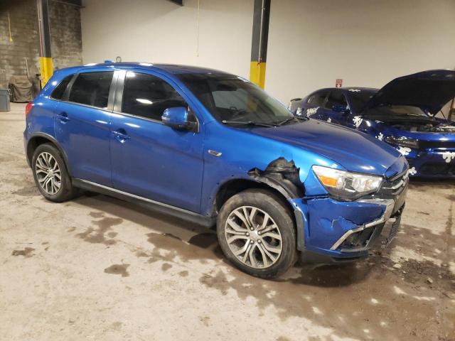 JA4AP3AU8JU024571 - 2018 MITSUBISHI OUTLANDER ES BLUE photo 4