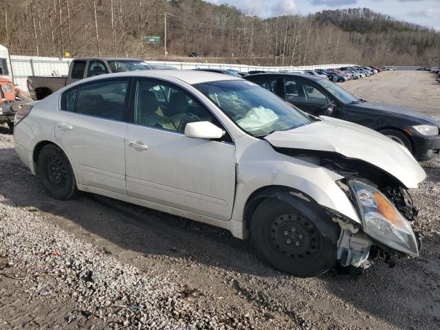 1N4AL21EX9N445451 - 2009 NISSAN ALTIMA 2.5 WHITE photo 4