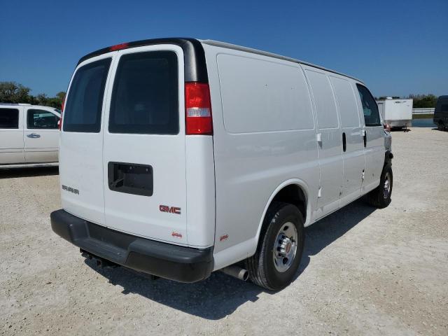 1GTW7AFPXN1181853 - 2022 GMC SAVANA G2500 WHITE photo 3