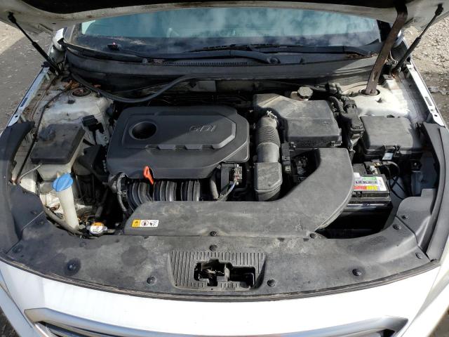 5NPE24AF9GH388305 - 2016 HYUNDAI SONATA SE WHITE photo 11