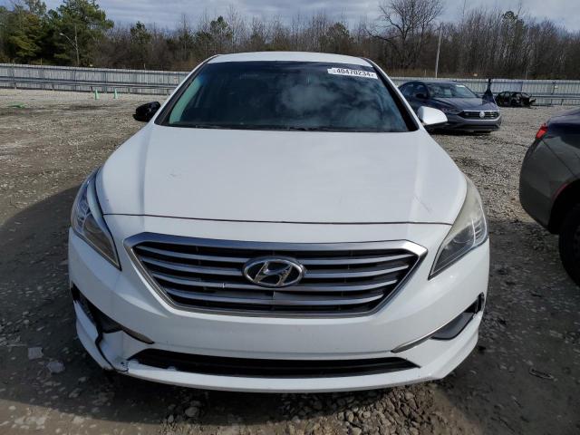 5NPE24AF9GH388305 - 2016 HYUNDAI SONATA SE WHITE photo 5