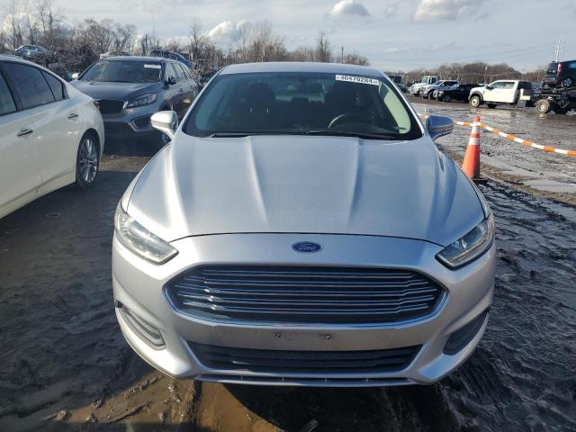 3FA6P0H74ER114507 - 2014 FORD FUSION SE SILVER photo 5