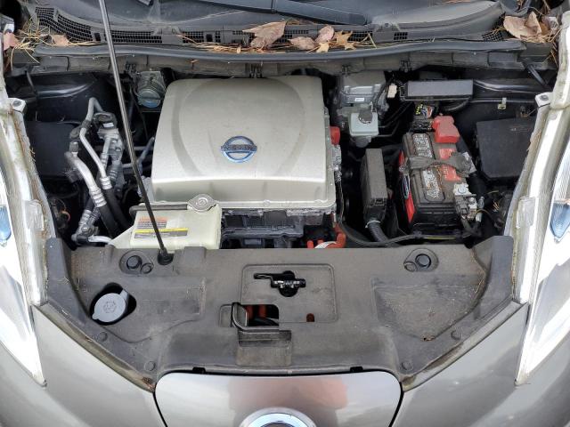 1N4AZ0CP7FC306029 - 2015 NISSAN LEAF S SILVER photo 11