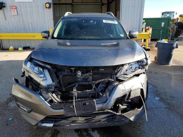 5N1AT2MT7KC775792 - 2019 NISSAN ROGUE S GRAY photo 5