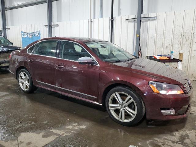 1VWCN7A32DC033311 - 2013 VOLKSWAGEN PASSAT SEL MAROON photo 4