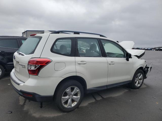 JF2SJABC5GH402242 - 2016 SUBARU FORESTER 2.5I WHITE photo 3