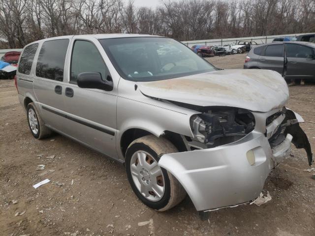 1GNDV23WX8D176659 - 2008 CHEVROLET UPLANDER LS SILVER photo 4