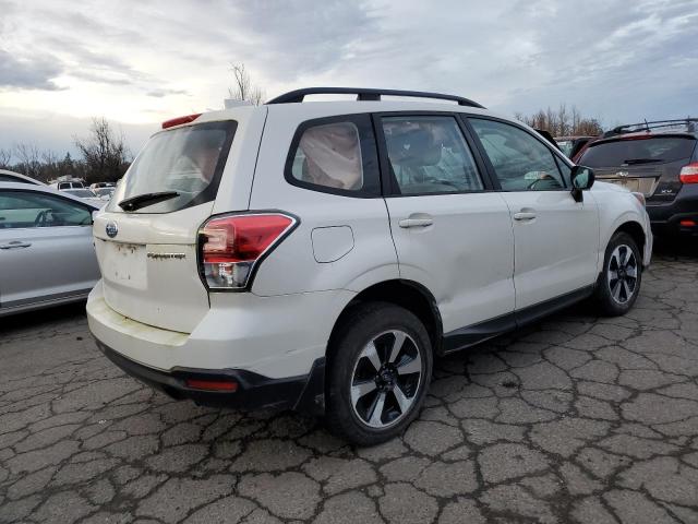 JF2SJABC4JH608398 - 2018 SUBARU FORESTER 2.5I WHITE photo 3