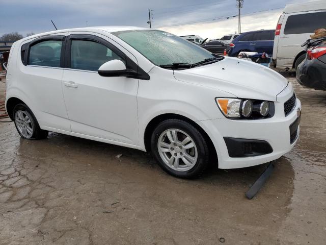 1G1JC6SH1F4111667 - 2015 CHEVROLET SONIC LT WHITE photo 4