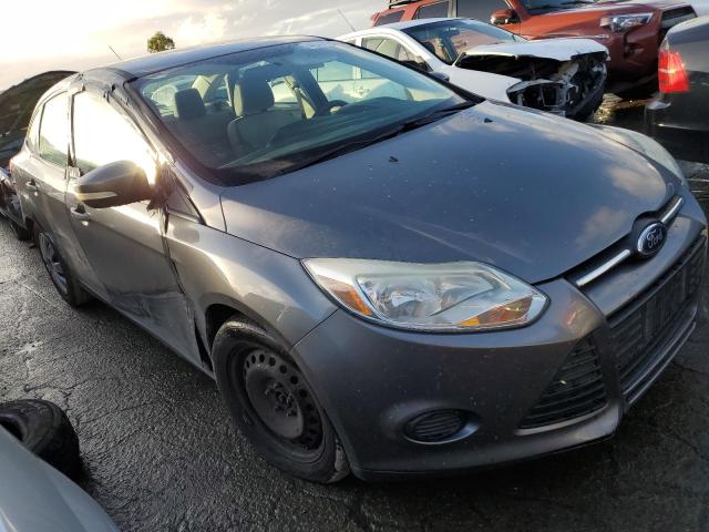 1FADP3F26EL248062 - 2014 FORD FOCUS SE GRAY photo 4