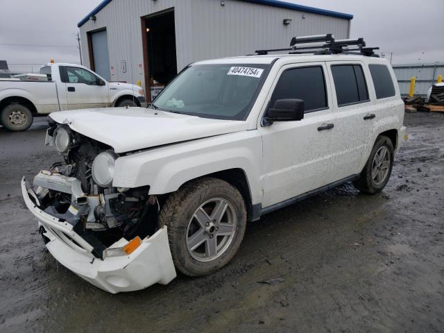 1J8FF28W88D663858 - 2008 JEEP PATRIOT SPORT WHITE photo 1