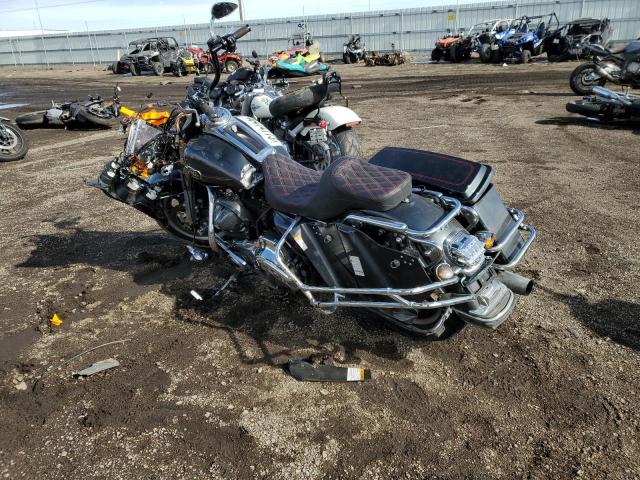 1HD1FC4118Y677609 - 2008 HARLEY-DAVIDSON FLHTCUI 黑色 照片 3