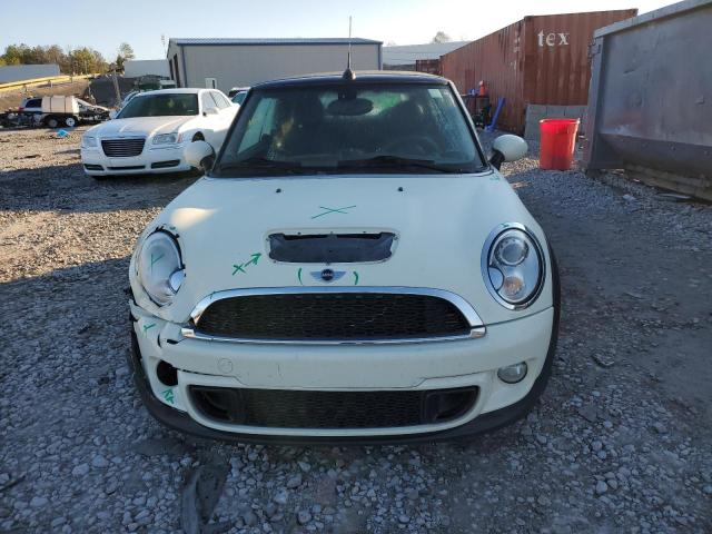 WMWZP3C5XCT296916 - 2012 MINI COOPER S WHITE photo 5