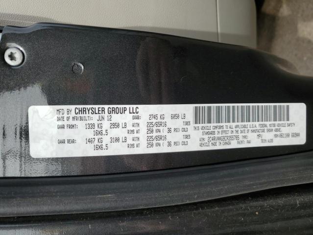 2C4RVAAG9CR355785 - 2012 VOLKSWAGEN ROUTAN S GRAY photo 13